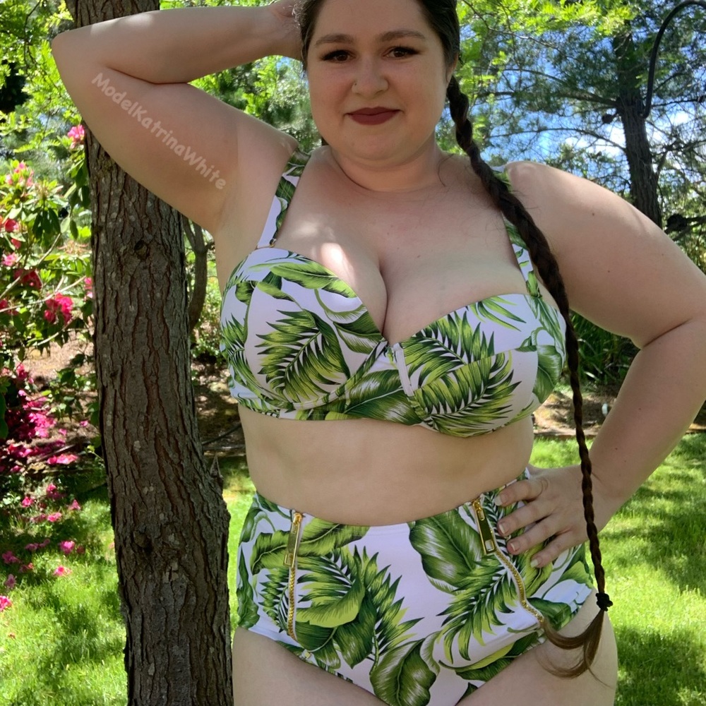 Gabi Fresh Swimsuits for all high waisted bikini